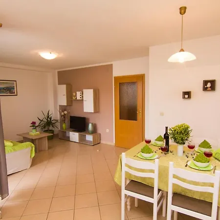 Josipa 2 Bedroms And 2 Bathrooms Krk Town