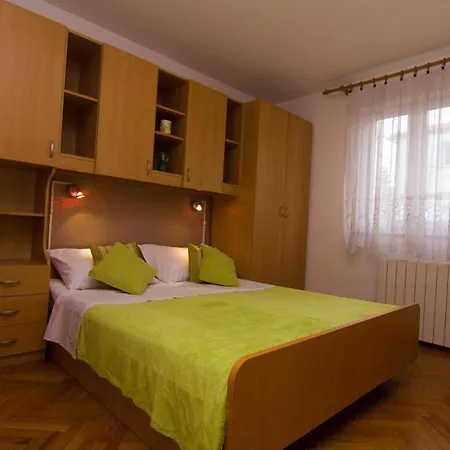 Josipa 2 Bedroms And 2 Bathrooms *